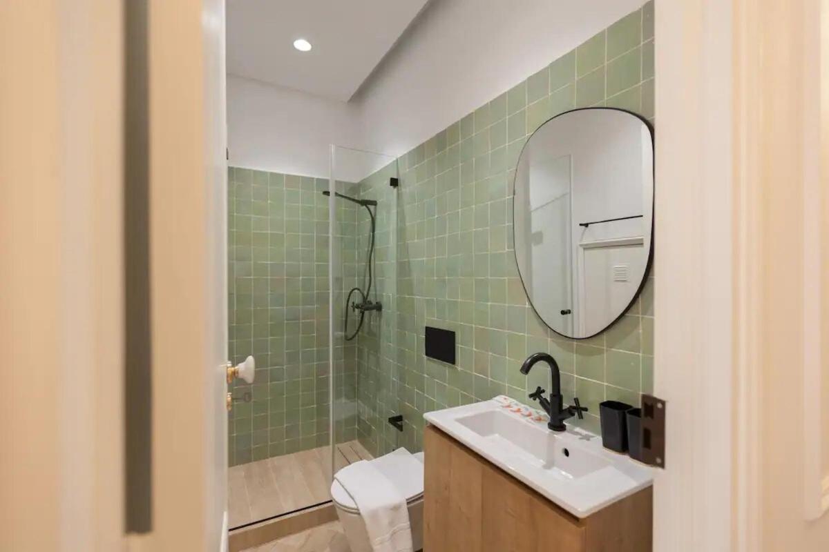 Serene T1 In Lapa With Ac And Private Patio Lissabon